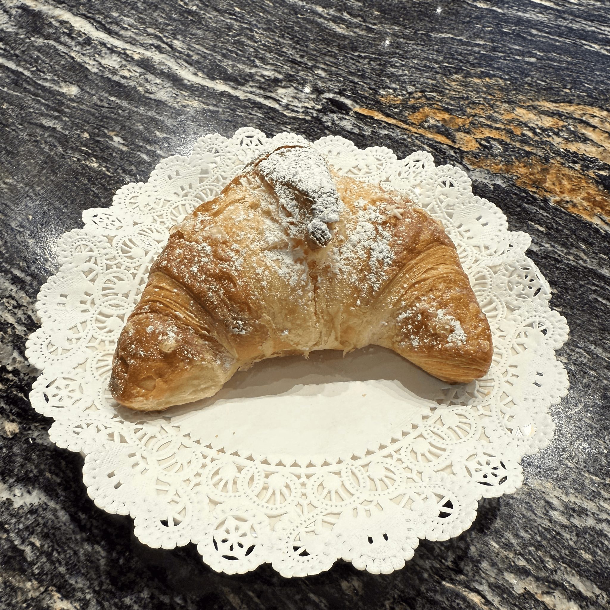 Croissant - Cream.