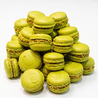 Macarons (2pcs)